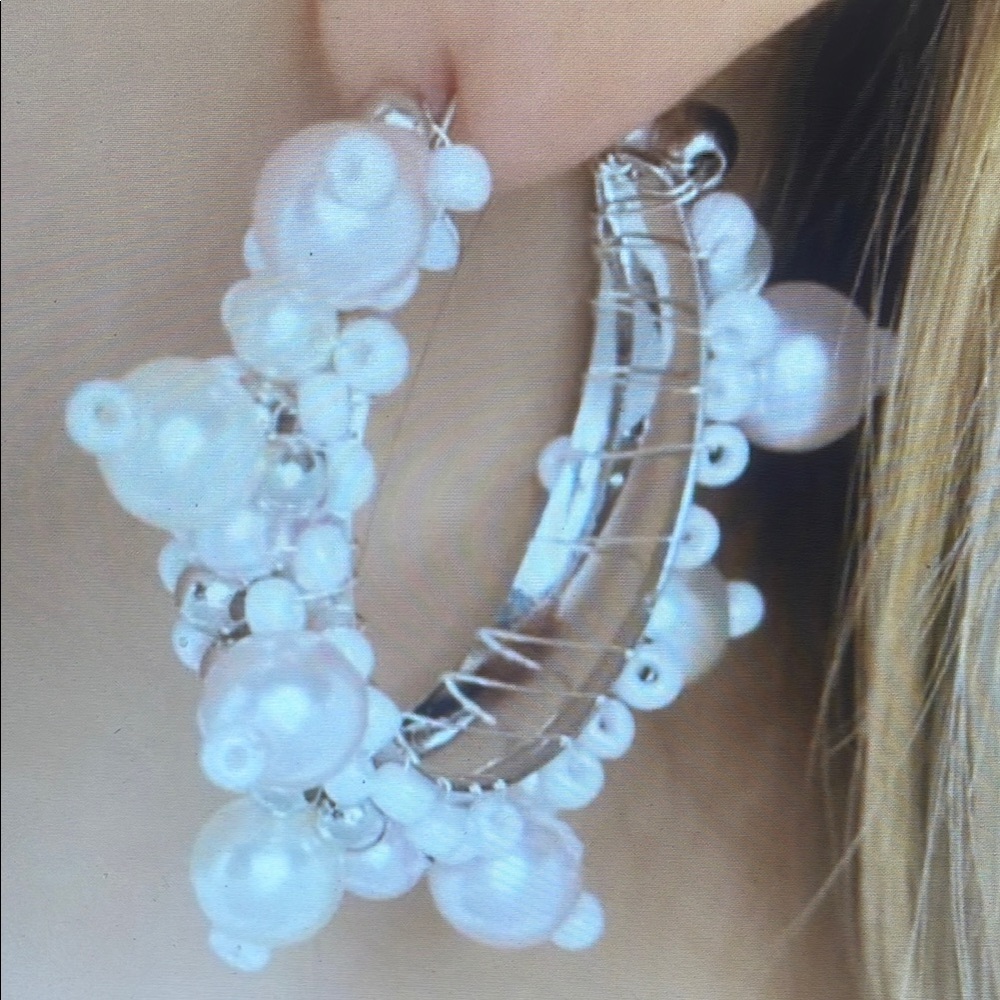 Elegant Silver and White Pearl Hoop Earrings